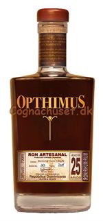 Opthimus Ron Dominicano 25 �r