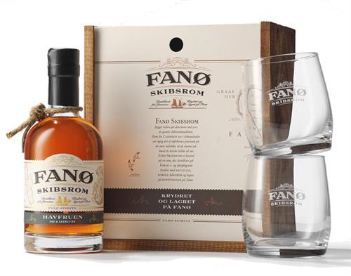 Rom - Fanø Skibsrom - Havfruen 35 cl. med 2 glas